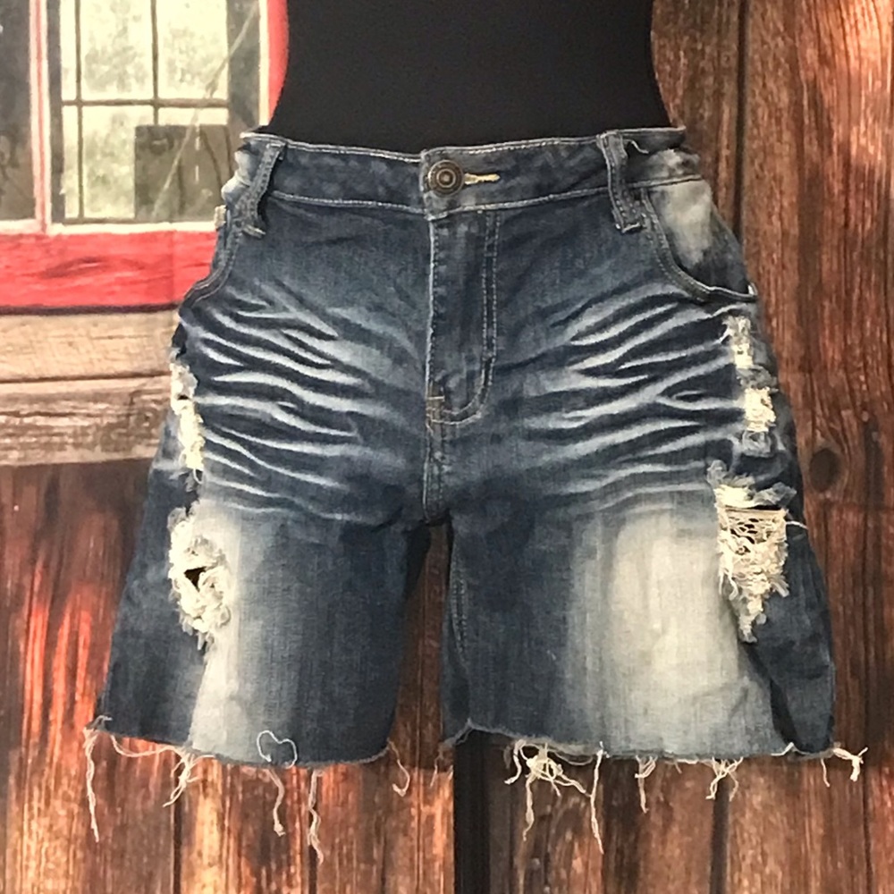Machine Pour Neuf Mode distressed shorts